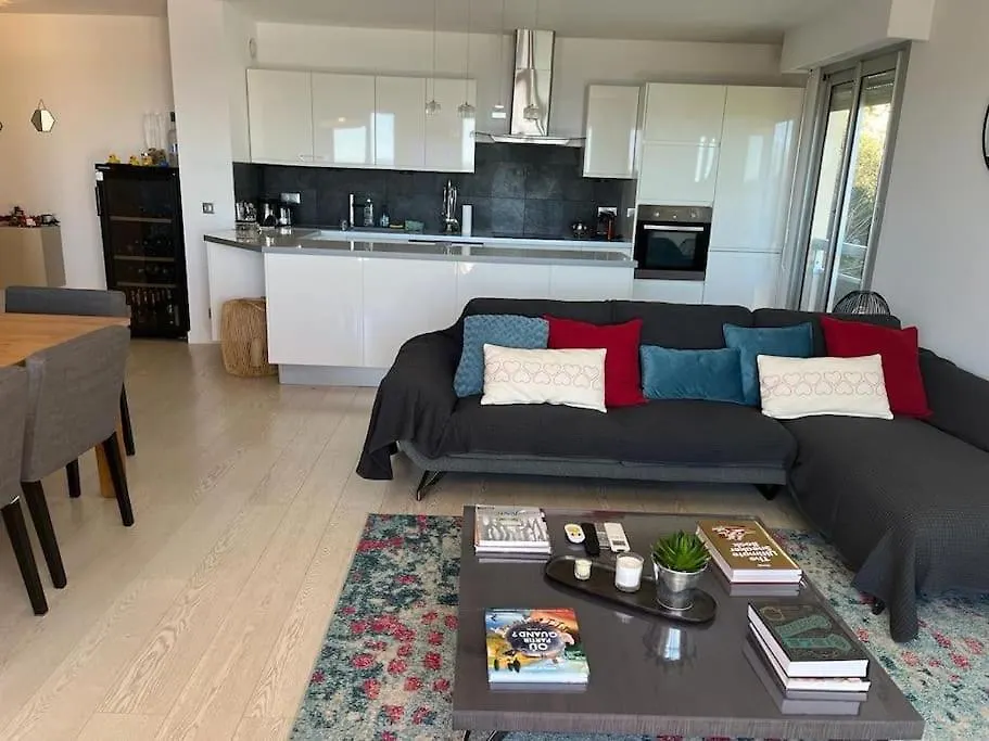 Superbe Appartement Vue Imprenable Sur La Mer Proche Monaco Roquebrune-Cap-Martin 0*,  France